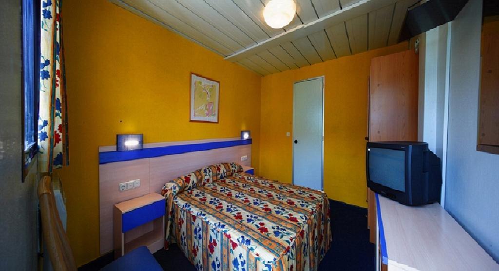 Pension Compostela Inn Cacheiras Zewnętrze zdjęcie